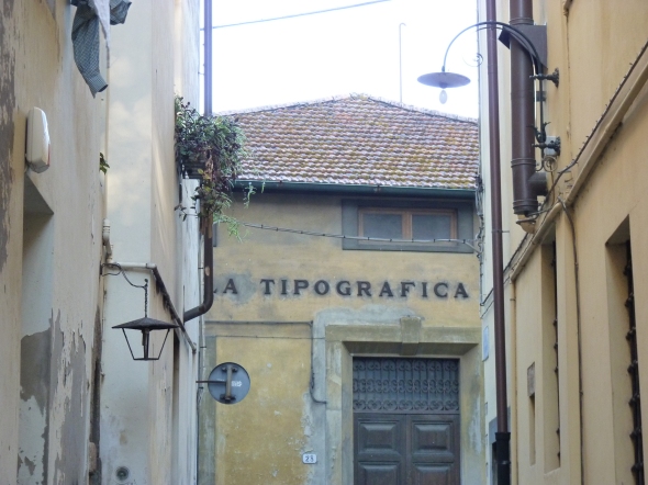 La tipografica, enseigne dans une ruelle